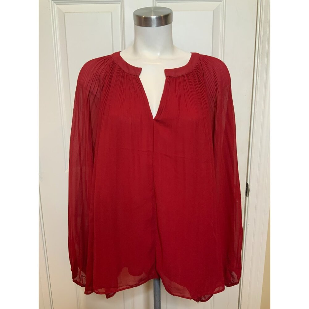 T Tahari Rich Rhubarb Red Pleated V-Neck Crepe Top, Size 3X, NWT! $68